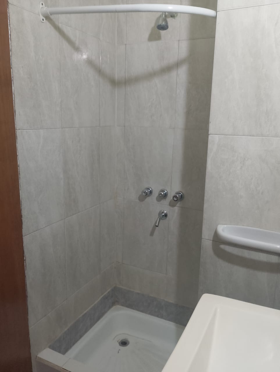 WhatsApp Image 2025-08-25 at 15.32.03