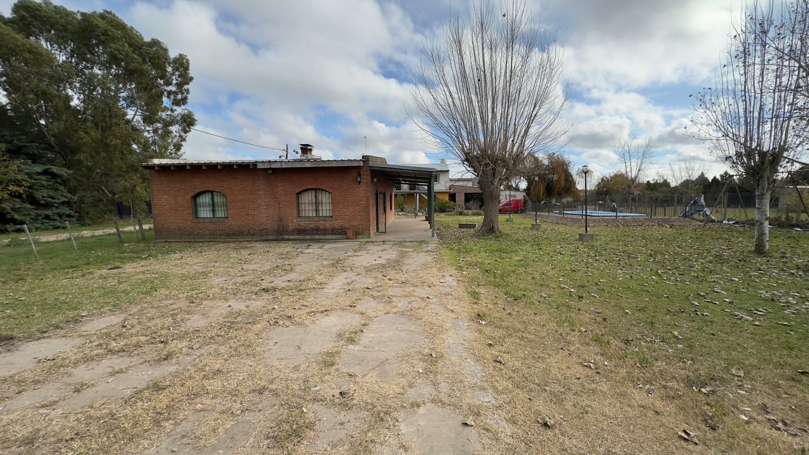 ALQUILER CASA CON PILETA
