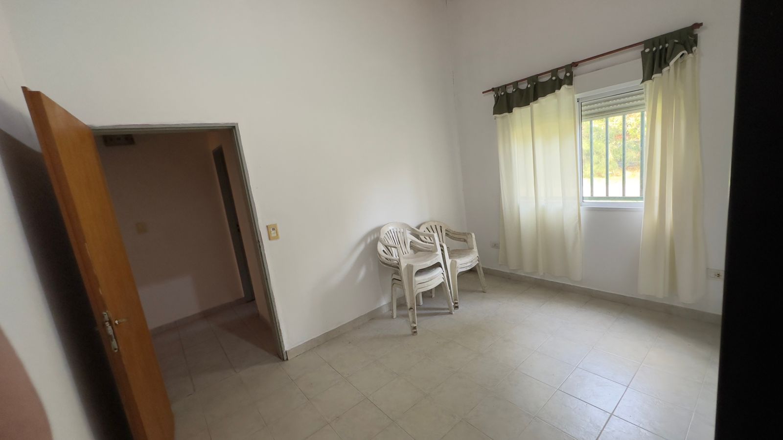 ALQUILER CASA CON PILETA