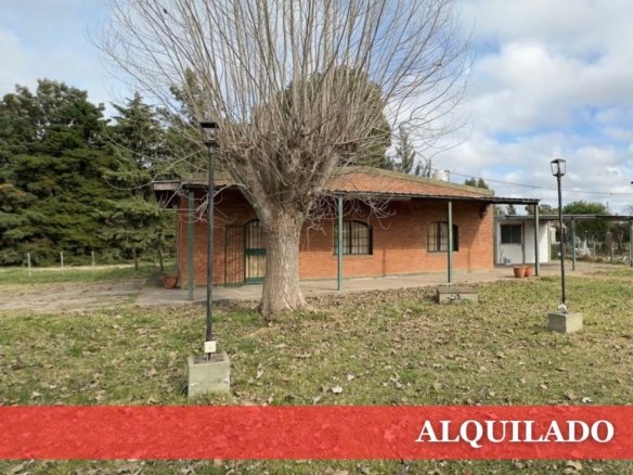 ALQUILER CASA CON PILETA