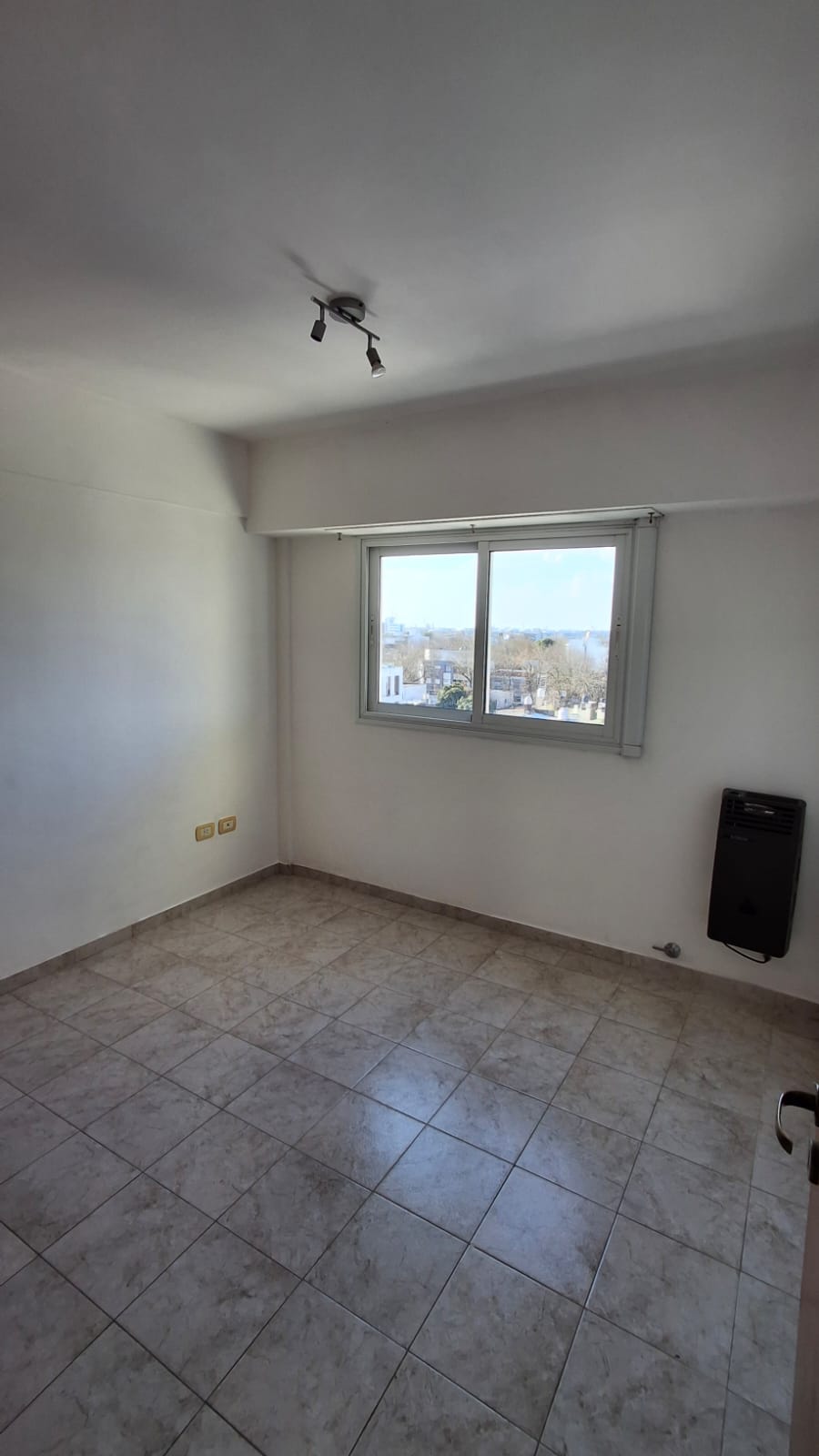 WhatsApp Image 2026-08-03 at 11.03.51 ALQUILER DEPARTAMENTO
