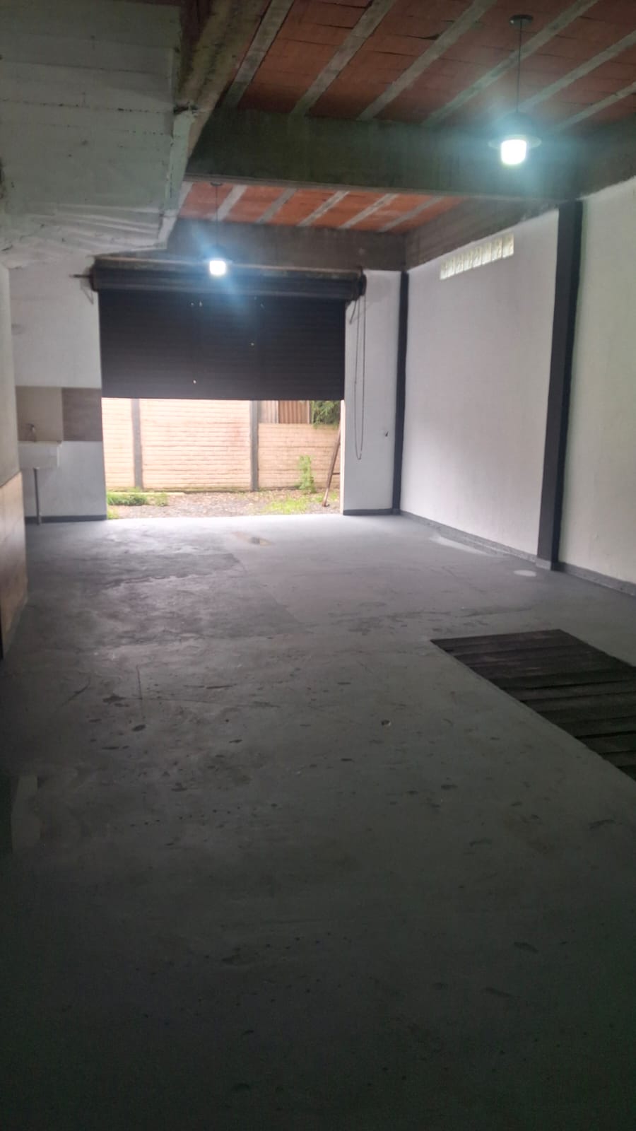 ALQUILER GALPÓN/DEPÓSITO